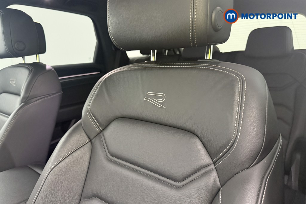 Volkswagen Touareg Black Edition Automatic Diesel SUV - Stock Number (1636725) - 5th supplementary image