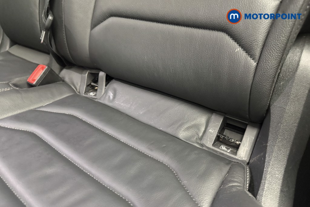 Volkswagen Touareg Black Edition Automatic Diesel SUV - Stock Number (1636725) - 7th supplementary image