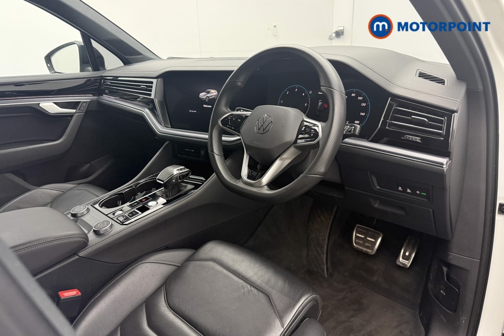 Volkswagen Touareg Black Edition Automatic Diesel SUV - Stock Number (1636725) - 11th supplementary image