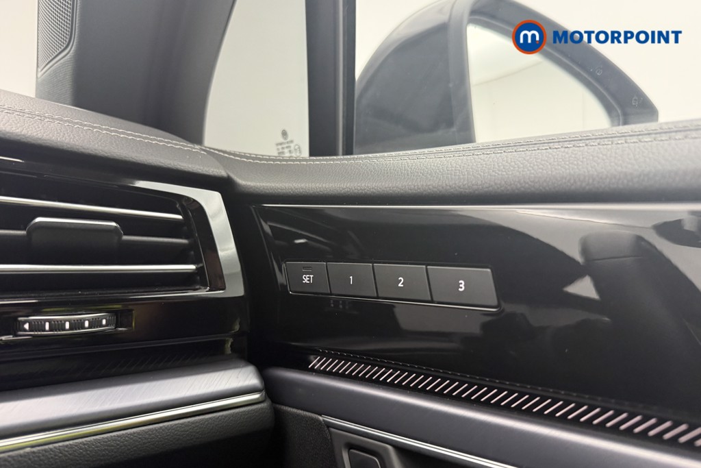 Volkswagen Touareg Black Edition Automatic Diesel SUV - Stock Number (1636725) - 24th supplementary image