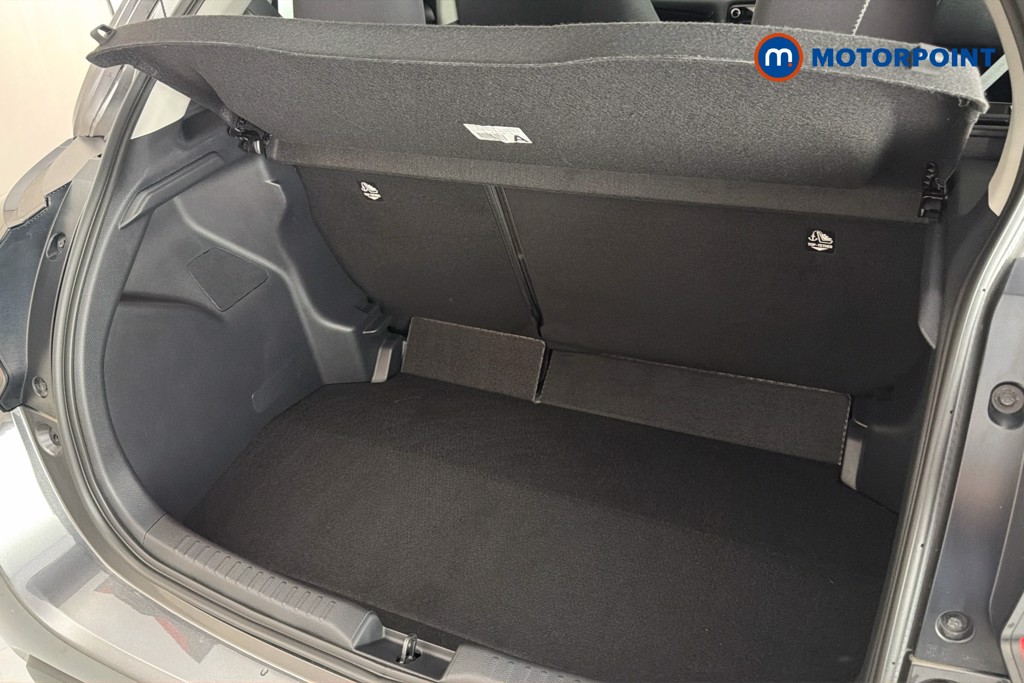 Toyota Yaris Design Automatic Petrol-Electric Hybrid Hatchback - Stock Number (1636850) - 33rd supplementary image