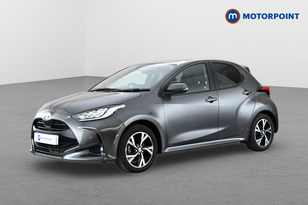 Toyota Yaris Design Automatic Petrol-Electric Hybrid Hatchback - Stock Number (1636850) - Passenger side front corner