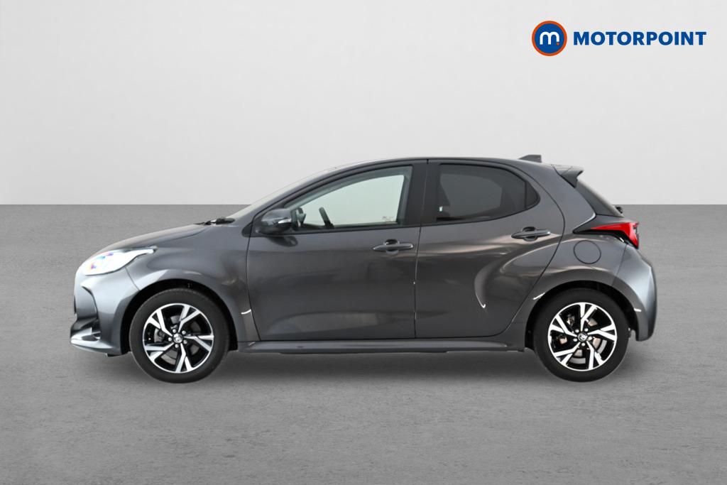 Toyota Yaris Design Automatic Petrol-Electric Hybrid Hatchback - Stock Number (1636850) - Passenger side