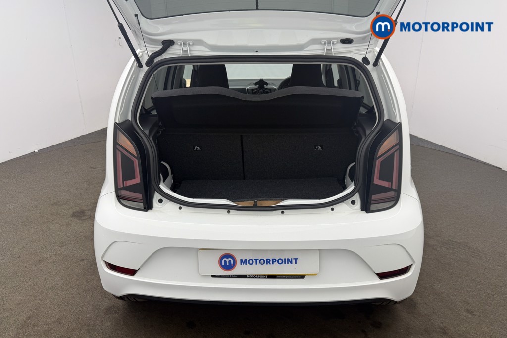 Volkswagen UP Black Edition Manual Petrol Hatchback - Stock Number (1636913) - 5th supplementary image