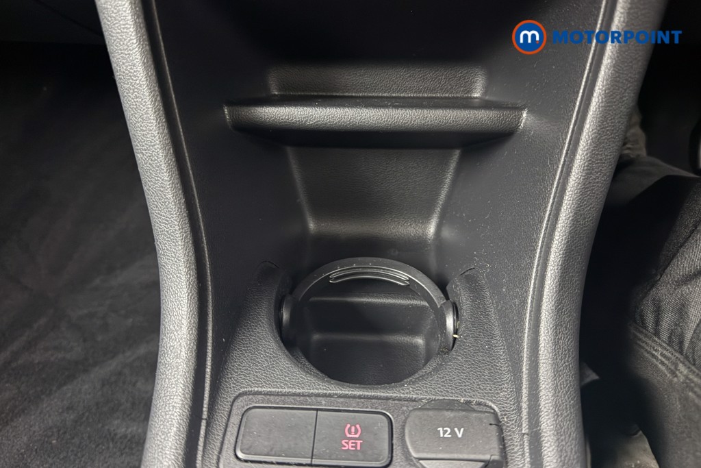 Volkswagen UP Black Edition Manual Petrol Hatchback - Stock Number (1636913) - 9th supplementary image