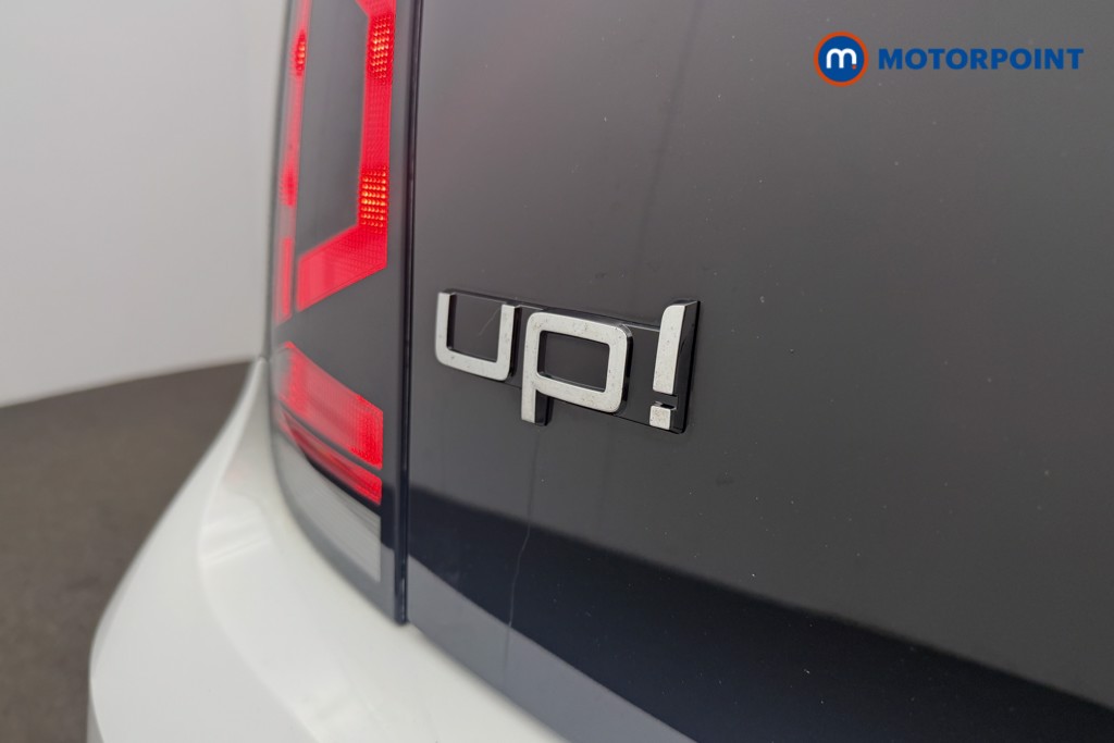 Volkswagen UP Black Edition Manual Petrol Hatchback - Stock Number (1636913) - 13th supplementary image