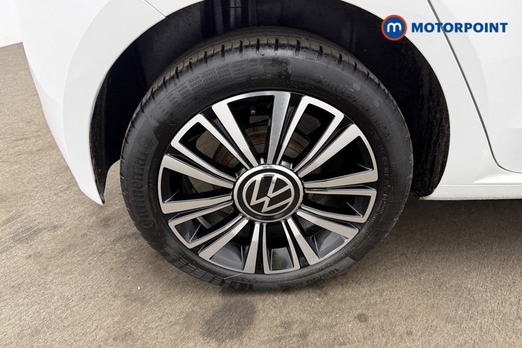 Volkswagen UP Black Edition Manual Petrol Hatchback - Stock Number (1636913) - 18th supplementary image