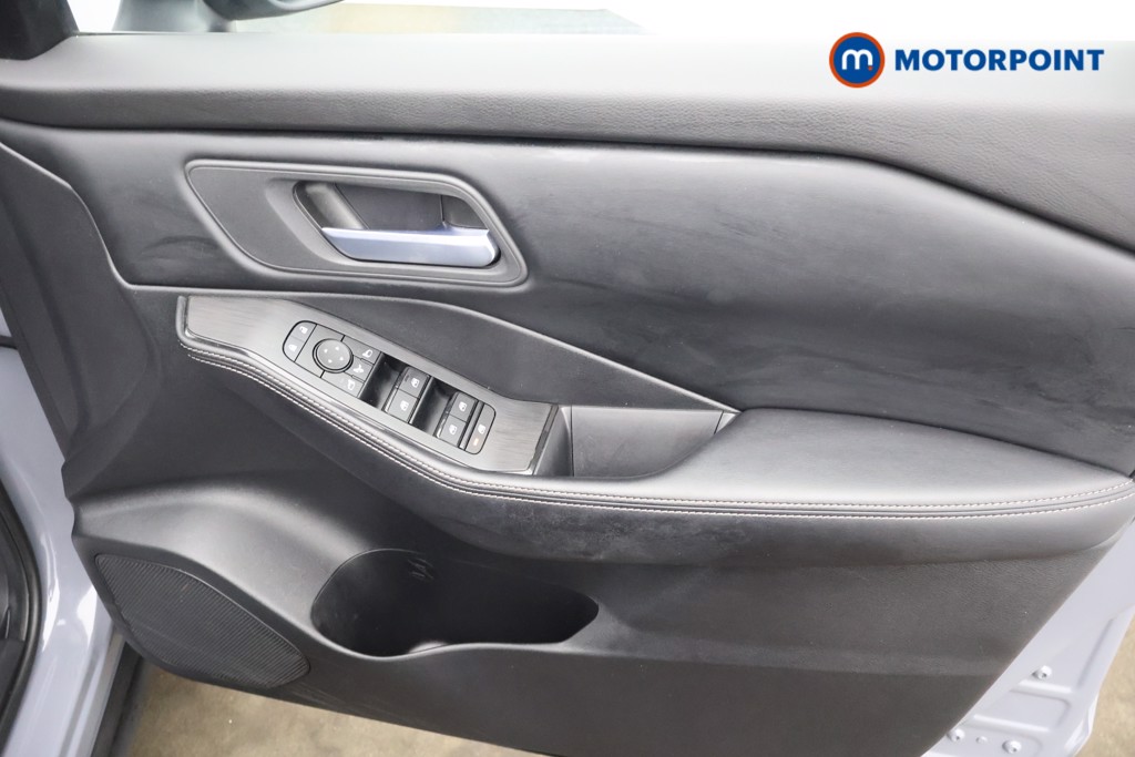 Nissan X-Trail Acenta Premium Automatic Petrol-Electric Hybrid SUV - Stock Number (1636947) - 11th supplementary image