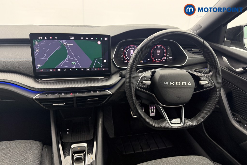 Skoda Octavia Sportline Automatic Petrol Estate - Stock Number (1636967) - 1st supplementary image