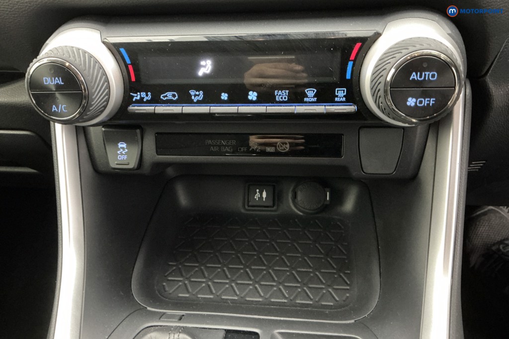 Toyota Rav4 Design Automatic Petrol-Electric Hybrid SUV - Stock Number (1637162) - 19th supplementary image