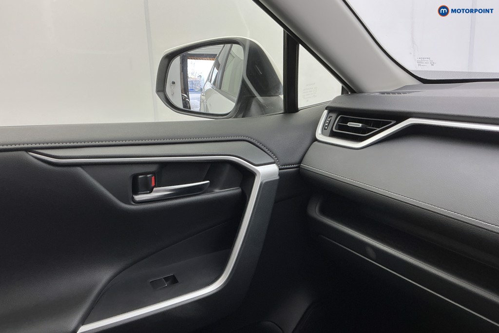 Toyota Rav4 Design Automatic Petrol-Electric Hybrid SUV - Stock Number (1637162) - 20th supplementary image