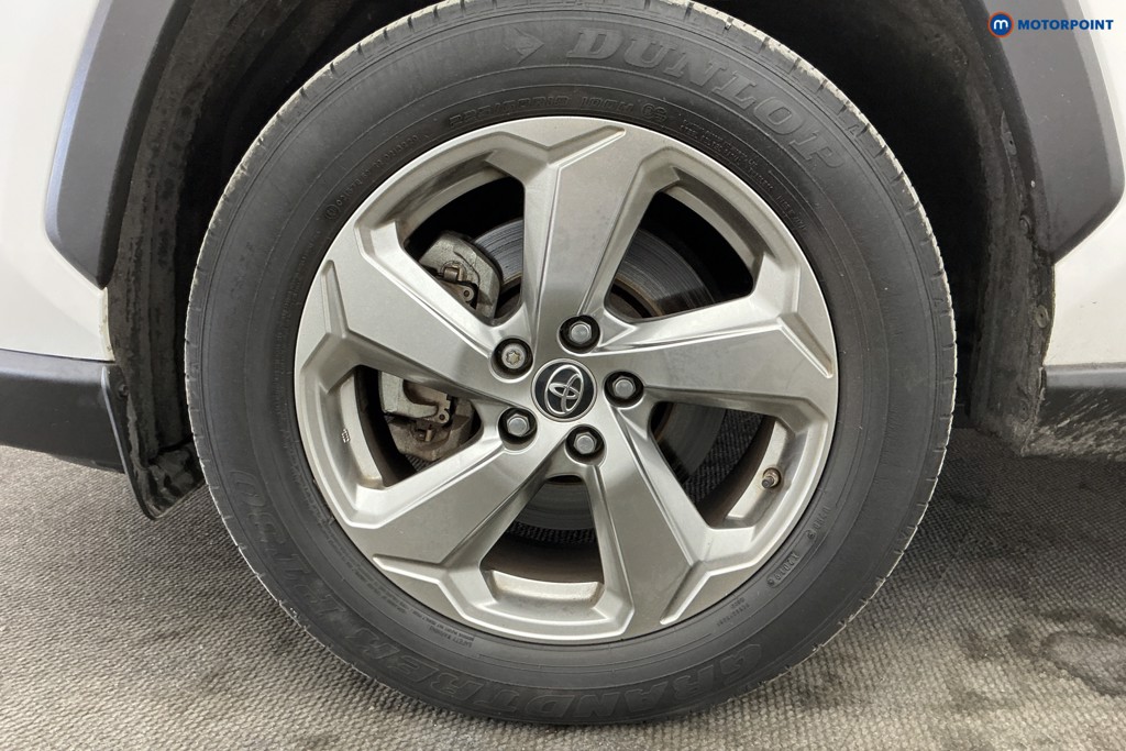 Toyota Rav4 Design Automatic Petrol-Electric Hybrid SUV - Stock Number (1637162) - 35th supplementary image