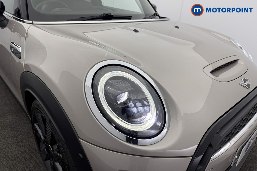 Mini Hatchback Cooper S Exclusive Automatic Petrol Hatchback - Stock Number (1637202) - 17th supplementary image