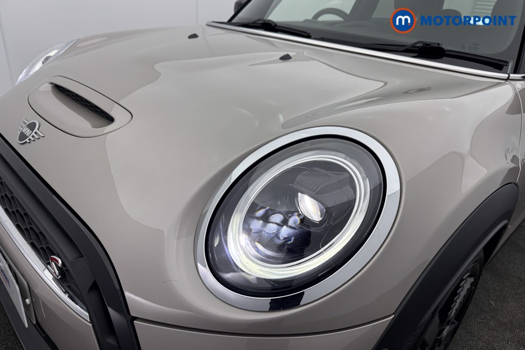 Mini Hatchback Cooper S Exclusive Automatic Petrol Hatchback - Stock Number (1637202) - 18th supplementary image