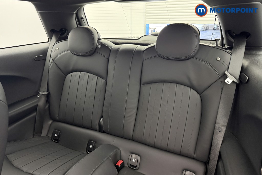 Mini Hatchback Cooper S Exclusive Automatic Petrol Hatchback - Stock Number (1637202) - 22nd supplementary image