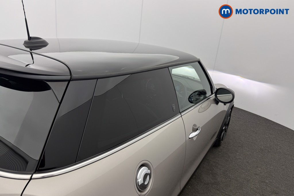 Mini Hatchback Cooper S Exclusive Automatic Petrol Hatchback - Stock Number (1637202) - 27th supplementary image