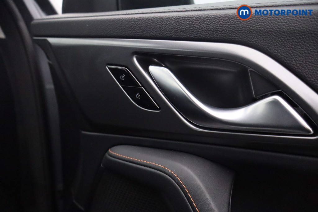 Mg Motor Uk HS Trophy Automatic Petrol-Electric Hybrid SUV - Stock Number (1637217) - 21st supplementary image