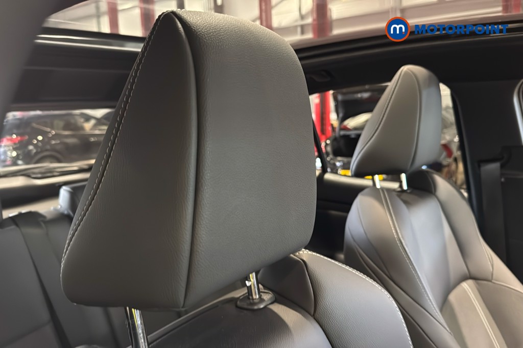 Toyota Yaris Cross Excel Automatic Petrol-Electric Hybrid Estate - Stock Number (1637423) - 23rd supplementary image