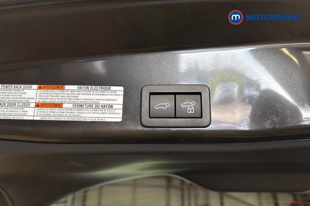 Toyota Yaris Cross Excel Automatic Petrol-Electric Hybrid Estate - Stock Number (1637423) - 35th supplementary image