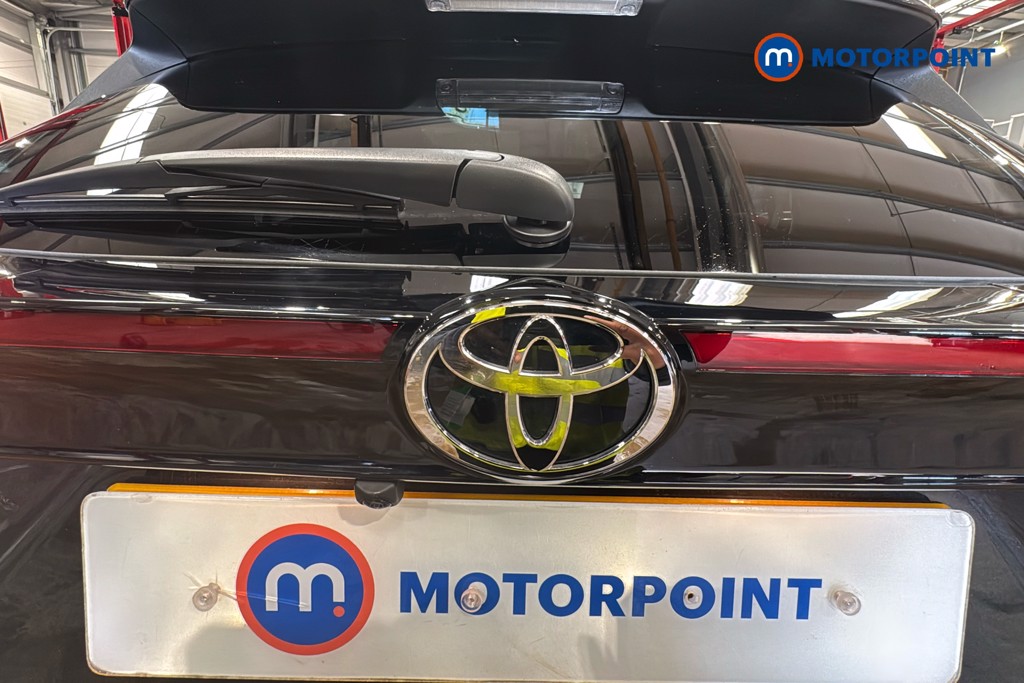 Toyota Yaris Cross Excel Automatic Petrol-Electric Hybrid Estate - Stock Number (1637423) - 37th supplementary image