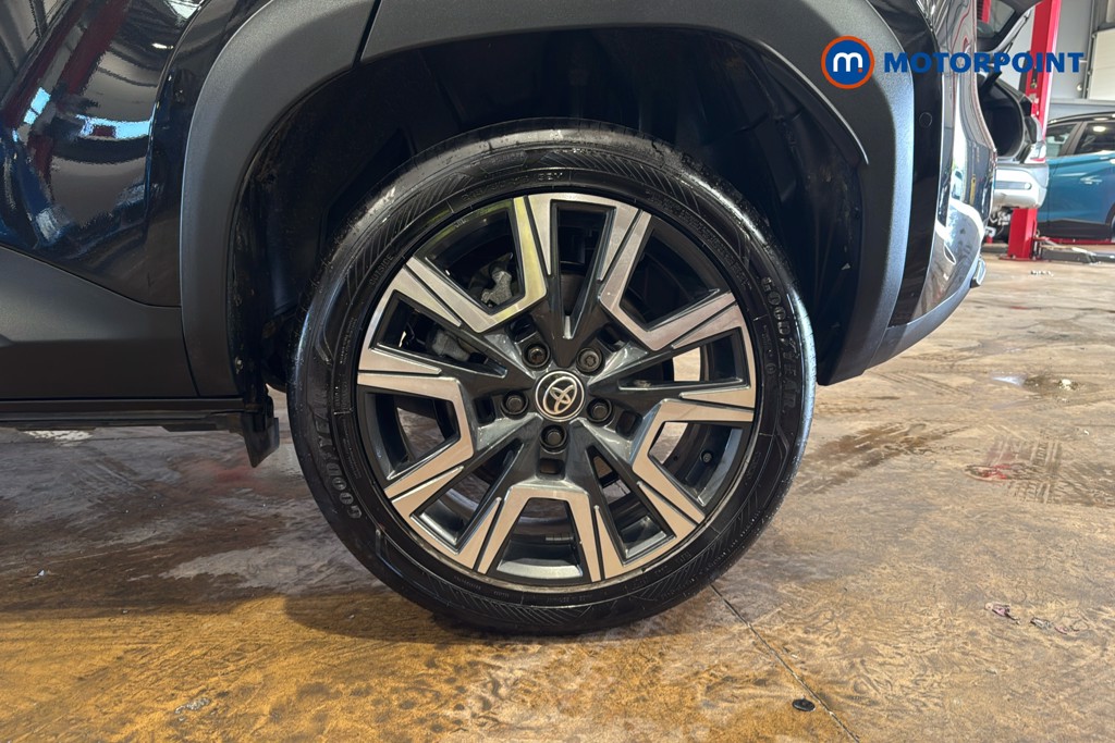 Toyota Yaris Cross Excel Automatic Petrol-Electric Hybrid Estate - Stock Number (1637423) - 48th supplementary image