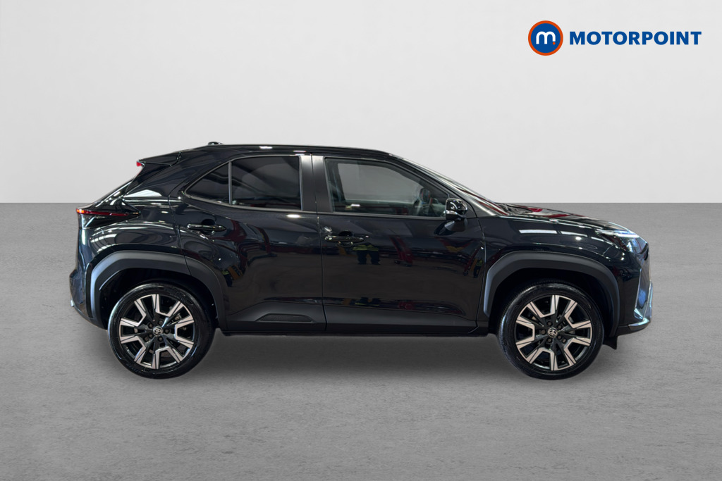 Toyota Yaris Cross Excel Automatic Petrol-Electric Hybrid Estate - Stock Number (1637423) - Drivers side