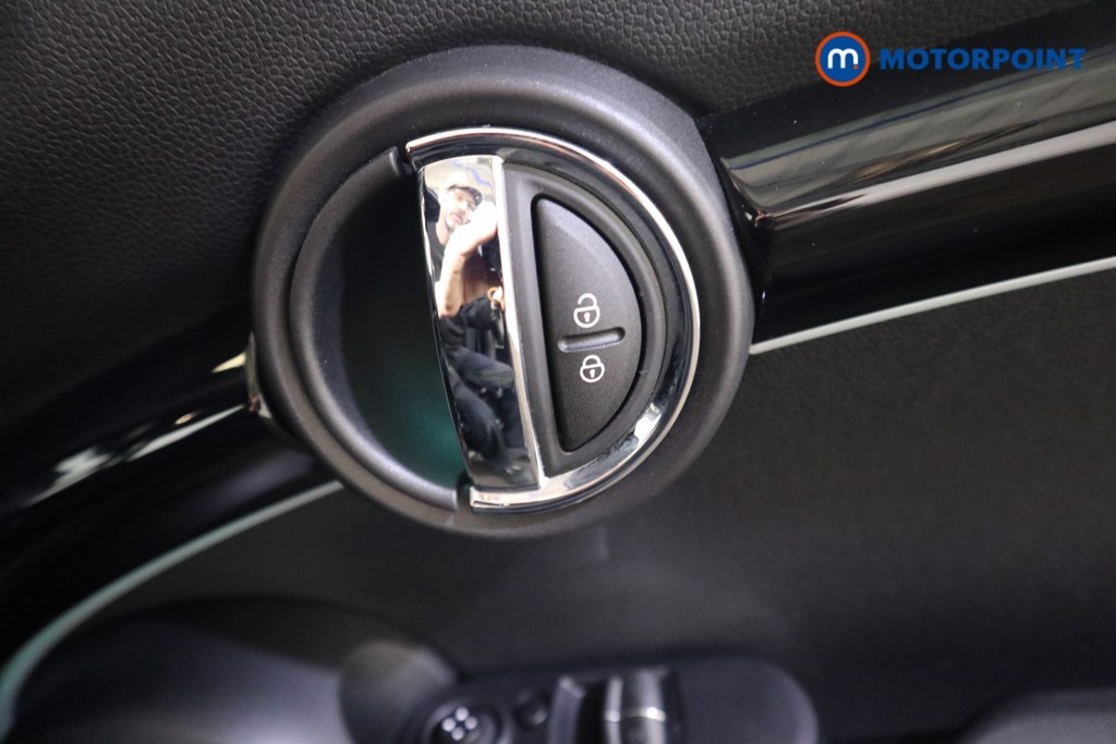 Mini Hatchback Cooper Sport Manual Petrol Hatchback - Stock Number (1637531) - 15th supplementary image