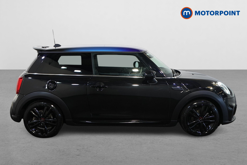Mini Hatchback Cooper Sport Manual Petrol Hatchback - Stock Number (1637531) - Drivers side