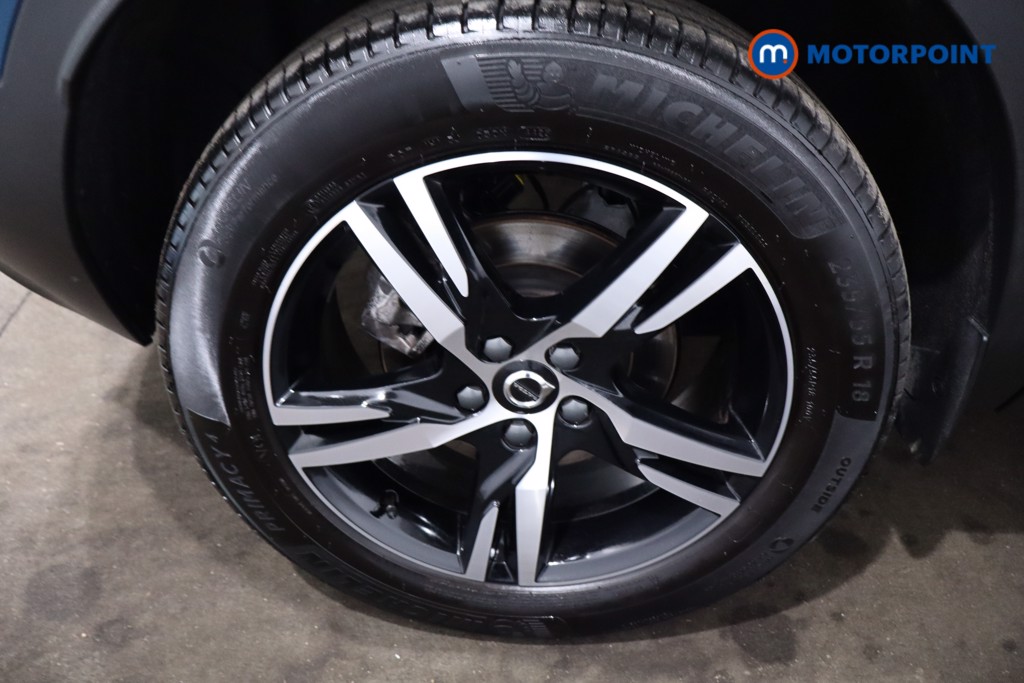 Volvo Xc40 Plus Automatic Petrol SUV - Stock Number (1637603) - 9th supplementary image