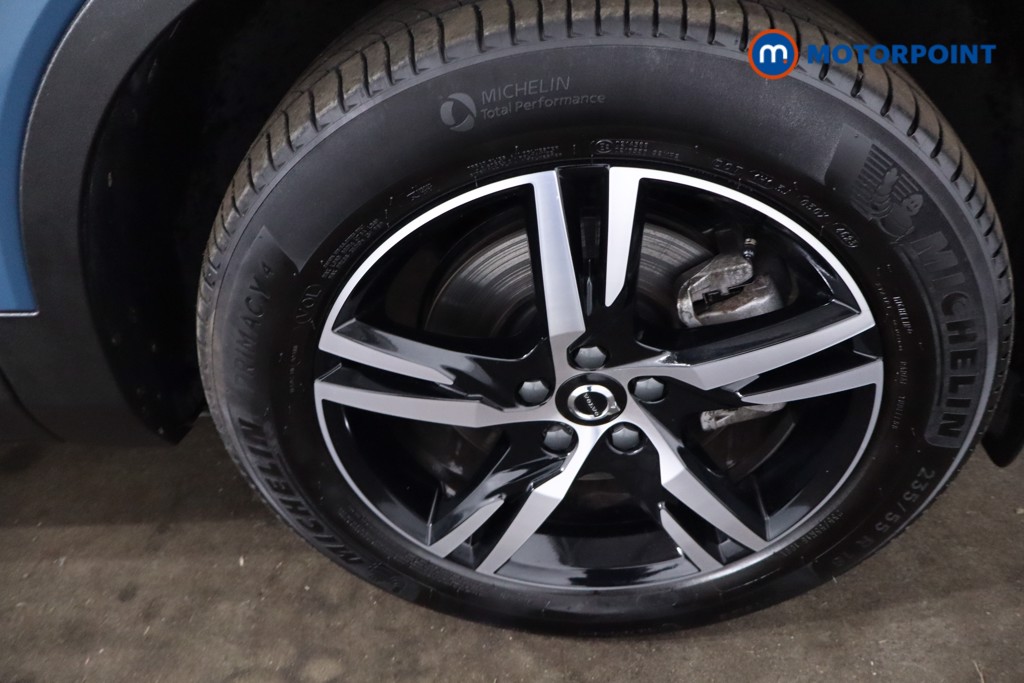 Volvo Xc40 Plus Automatic Petrol SUV - Stock Number (1637603) - 10th supplementary image