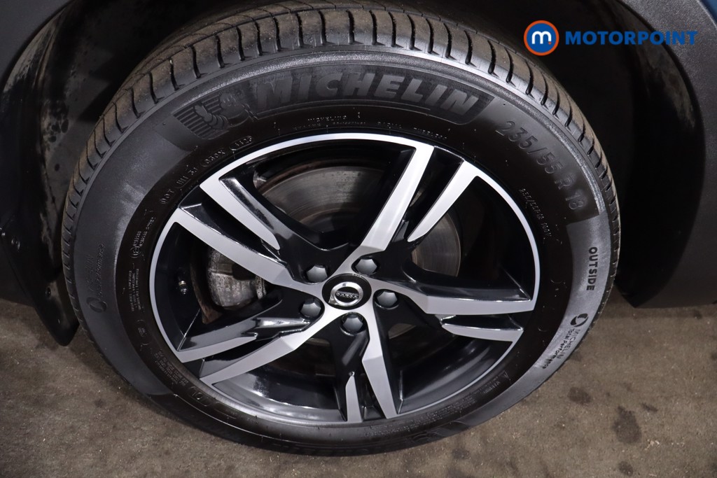 Volvo Xc40 Plus Automatic Petrol SUV - Stock Number (1637603) - 11th supplementary image