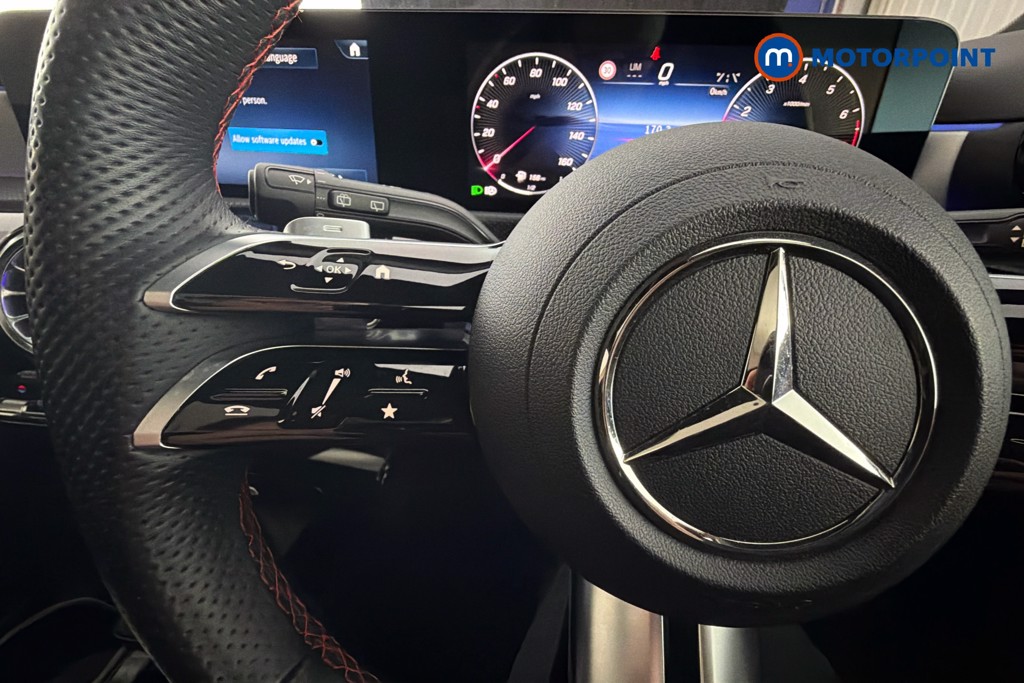 Mercedes-Benz A Class Exclusive Launch Edition Automatic Petrol Hatchback - Stock Number (1637618) - 3rd supplementary image