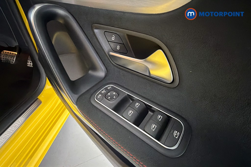 Mercedes-Benz A Class Exclusive Launch Edition Automatic Petrol Hatchback - Stock Number (1637618) - 20th supplementary image