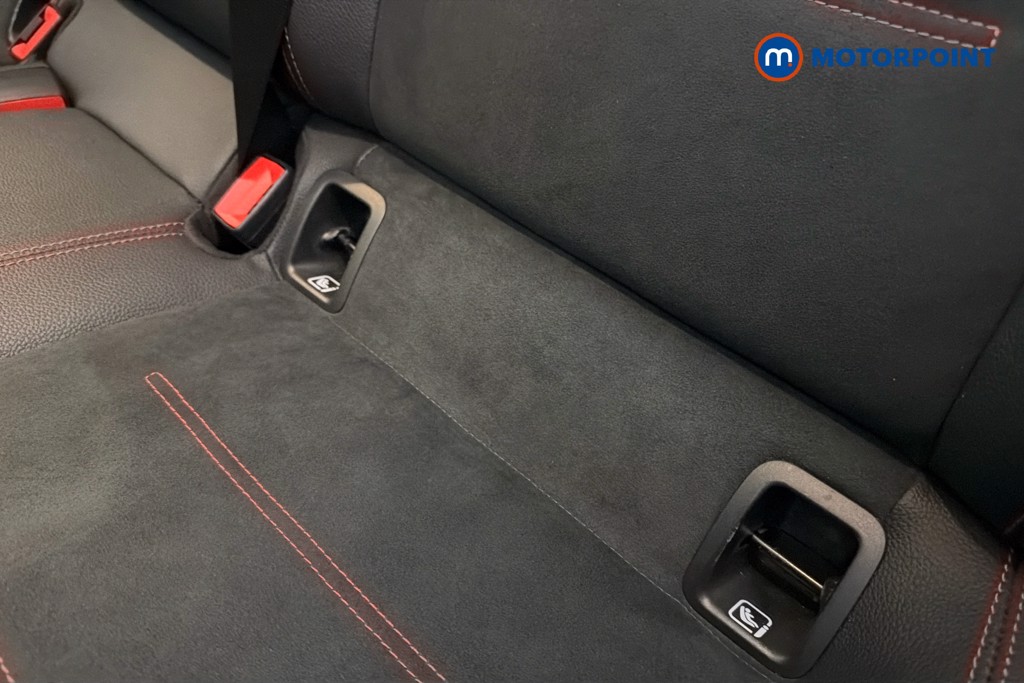 Mercedes-Benz A Class Exclusive Launch Edition Automatic Petrol Hatchback - Stock Number (1637618) - 29th supplementary image