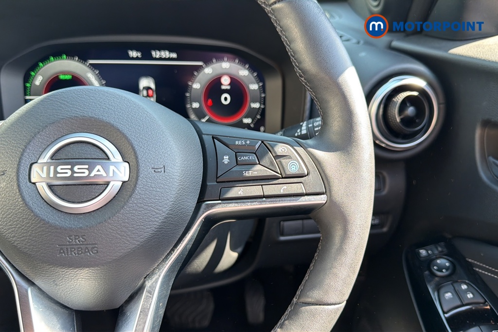 Nissan Juke Tekna Automatic Petrol-Electric Hybrid SUV - Stock Number (1637680) - 3rd supplementary image