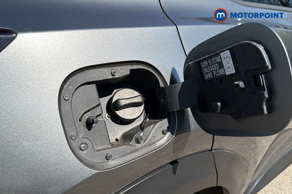 Nissan Juke Tekna Automatic Petrol-Electric Hybrid SUV - Stock Number (1637680) - 41st supplementary image