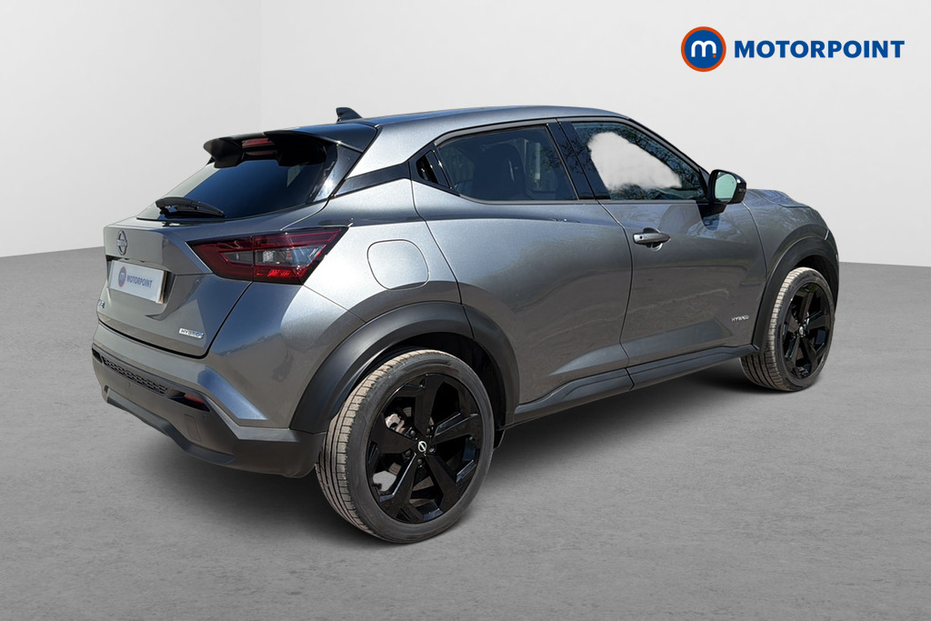 Nissan Juke Tekna Automatic Petrol-Electric Hybrid SUV - Stock Number (1637680) - Passenger side rear corner