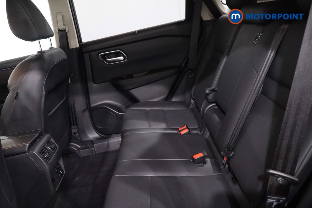 Nissan X-Trail Tekna Automatic Petrol-Electric Hybrid SUV - Stock Number (1637744) - 5th supplementary image