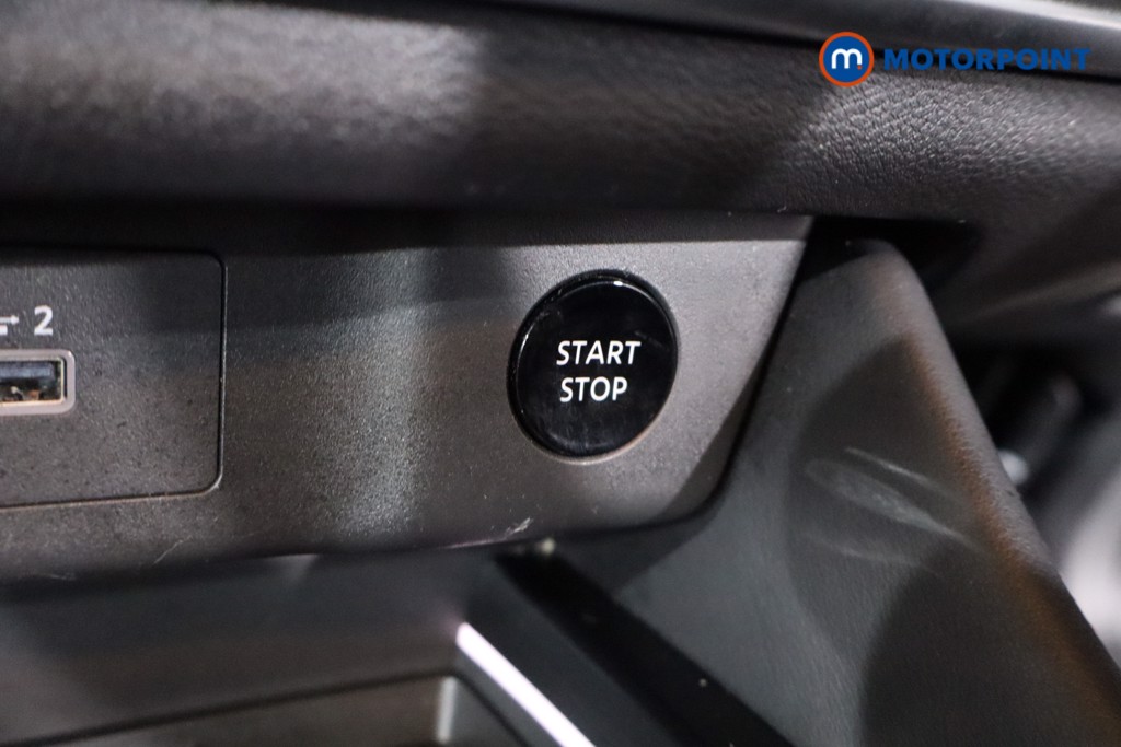 Nissan X-Trail Tekna Automatic Petrol-Electric Hybrid SUV - Stock Number (1637744) - 22nd supplementary image