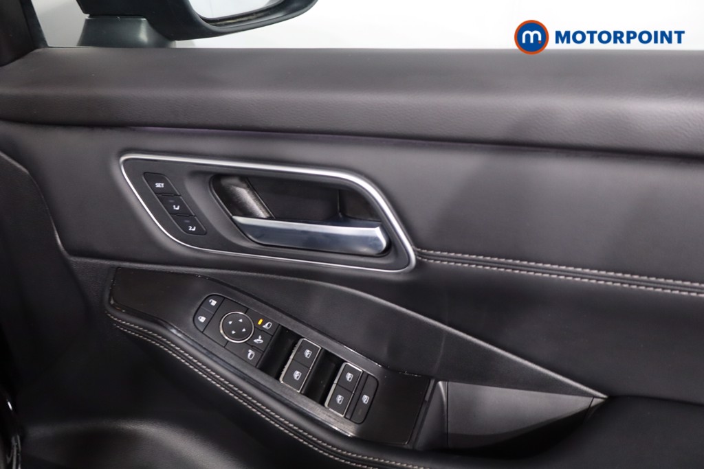 Nissan X-Trail Tekna Automatic Petrol-Electric Hybrid SUV - Stock Number (1637744) - 26th supplementary image