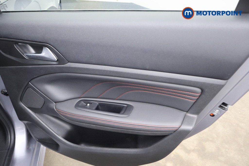 Peugeot 308 GT Automatic Diesel Hatchback - Stock Number (1637800) - 16th supplementary image