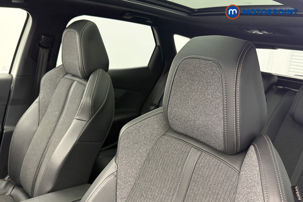 Peugeot 3008 Gt Line Premium Automatic Petrol SUV - Stock Number (1637861) - 22nd supplementary image