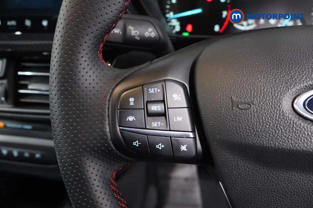 Ford Focus St-Line Automatic Petrol Hatchback - Stock Number (1637915) - 7th supplementary image