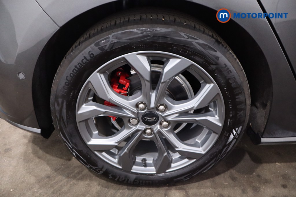 Ford Focus St-Line Automatic Petrol Hatchback - Stock Number (1637915) - 9th supplementary image