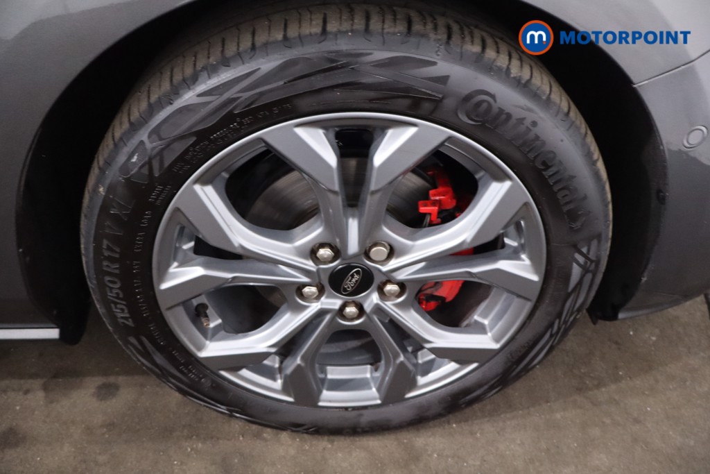 Ford Focus St-Line Automatic Petrol Hatchback - Stock Number (1637915) - 10th supplementary image