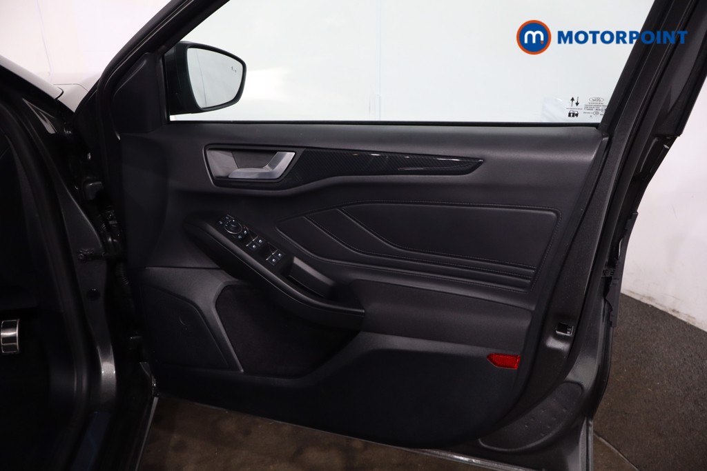 Ford Focus St-Line Automatic Petrol Hatchback - Stock Number (1637915) - 22nd supplementary image