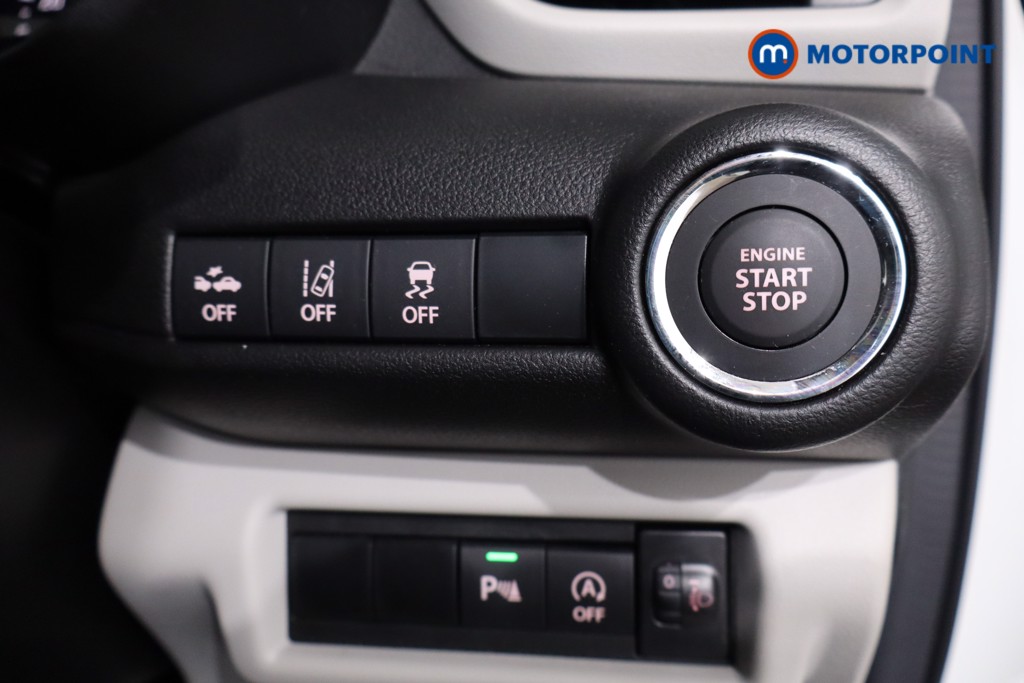 Suzuki Swift Ultra Manual Petrol Hatchback - Stock Number (1638029) - 17th supplementary image