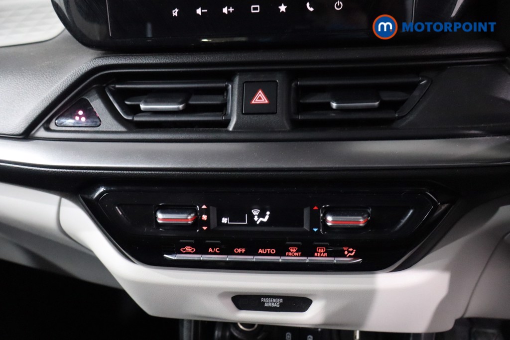 Suzuki Swift Ultra Manual Petrol Hatchback - Stock Number (1638029) - 18th supplementary image