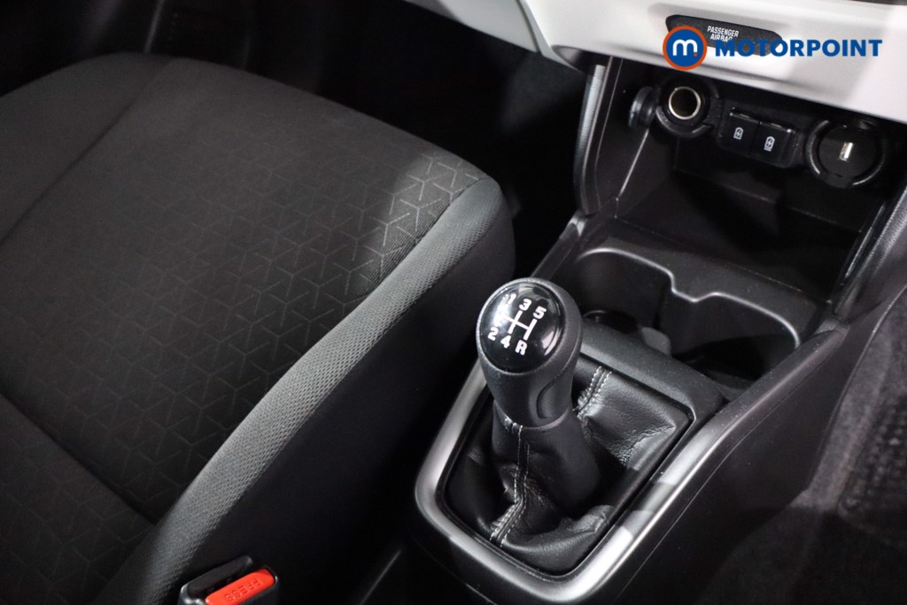 Suzuki Swift Ultra Manual Petrol Hatchback - Stock Number (1638029) - 19th supplementary image