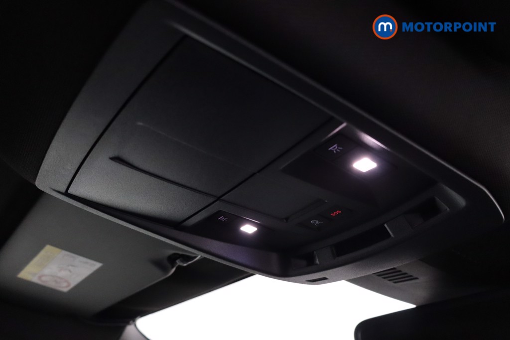 Peugeot 5008 Allure Automatic Petrol SUV - Stock Number (1638120) - 23rd supplementary image